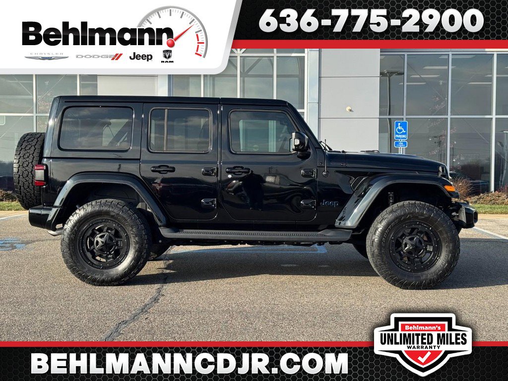 Used 2022 Jeep Wrangler Unlimited Sahara image 1