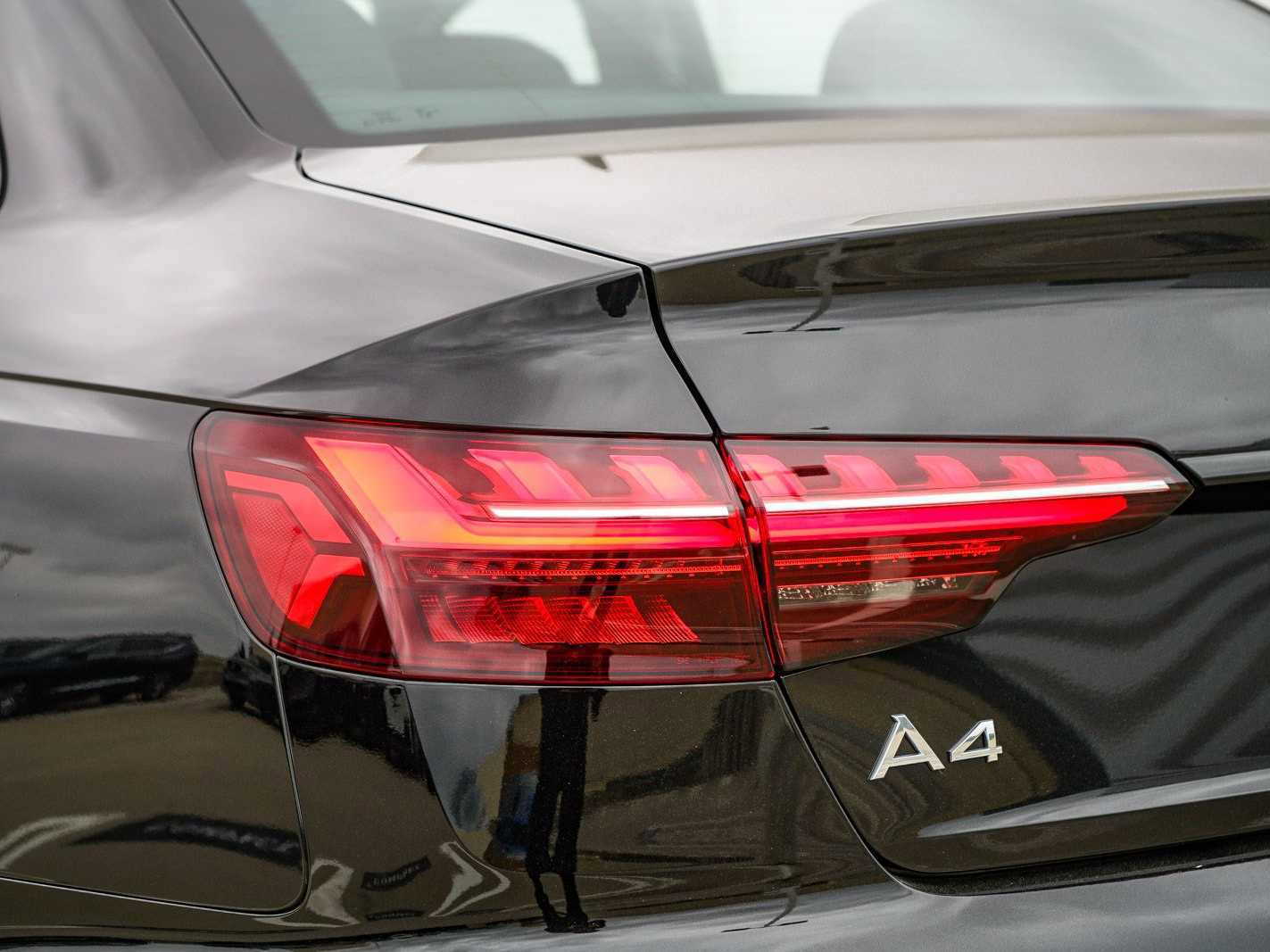 Used 2023 Audi A4 2.0T Premium Plus w/ Premium Plus Package image 9