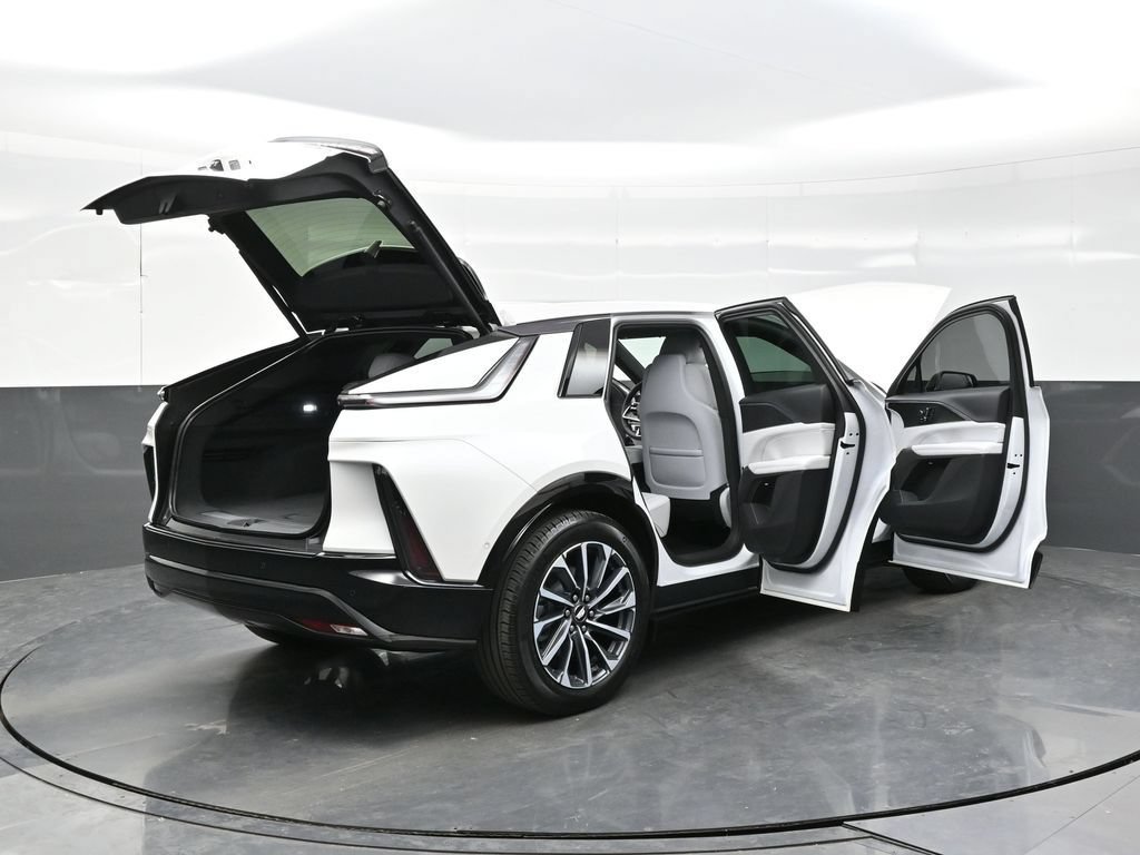 Certified 2024 Cadillac Lyriq Sport AWD/4WD image 42