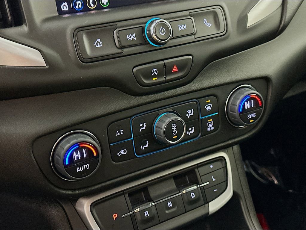 Used 2023 GMC Terrain SLE w/ Driver Convenience Package image 20