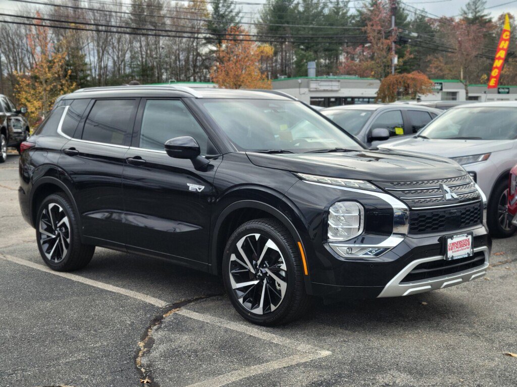 New 2025 Mitsubishi Outlander SEL image 7