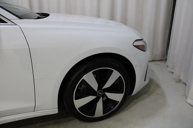 Used 2025 Audi A5 2.0T Premium w/ Convenience Package AWD/4WD image 28