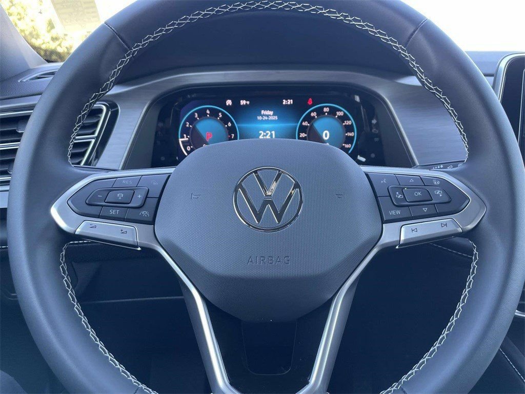 New 2026 Volkswagen Atlas Cross Sport SE FWD image 24