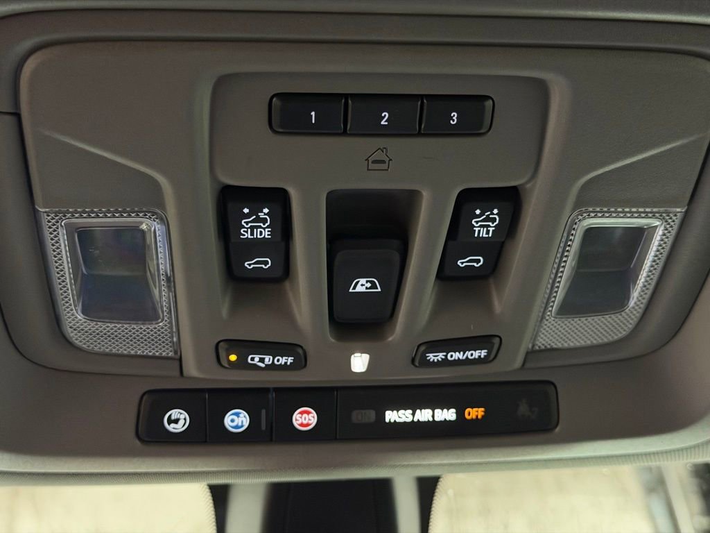 Used 2020 Chevrolet Silverado 1500 LTZ image 43