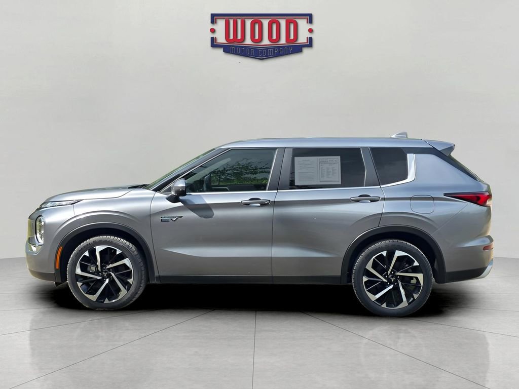 Used 2023 Mitsubishi Outlander SE image 8