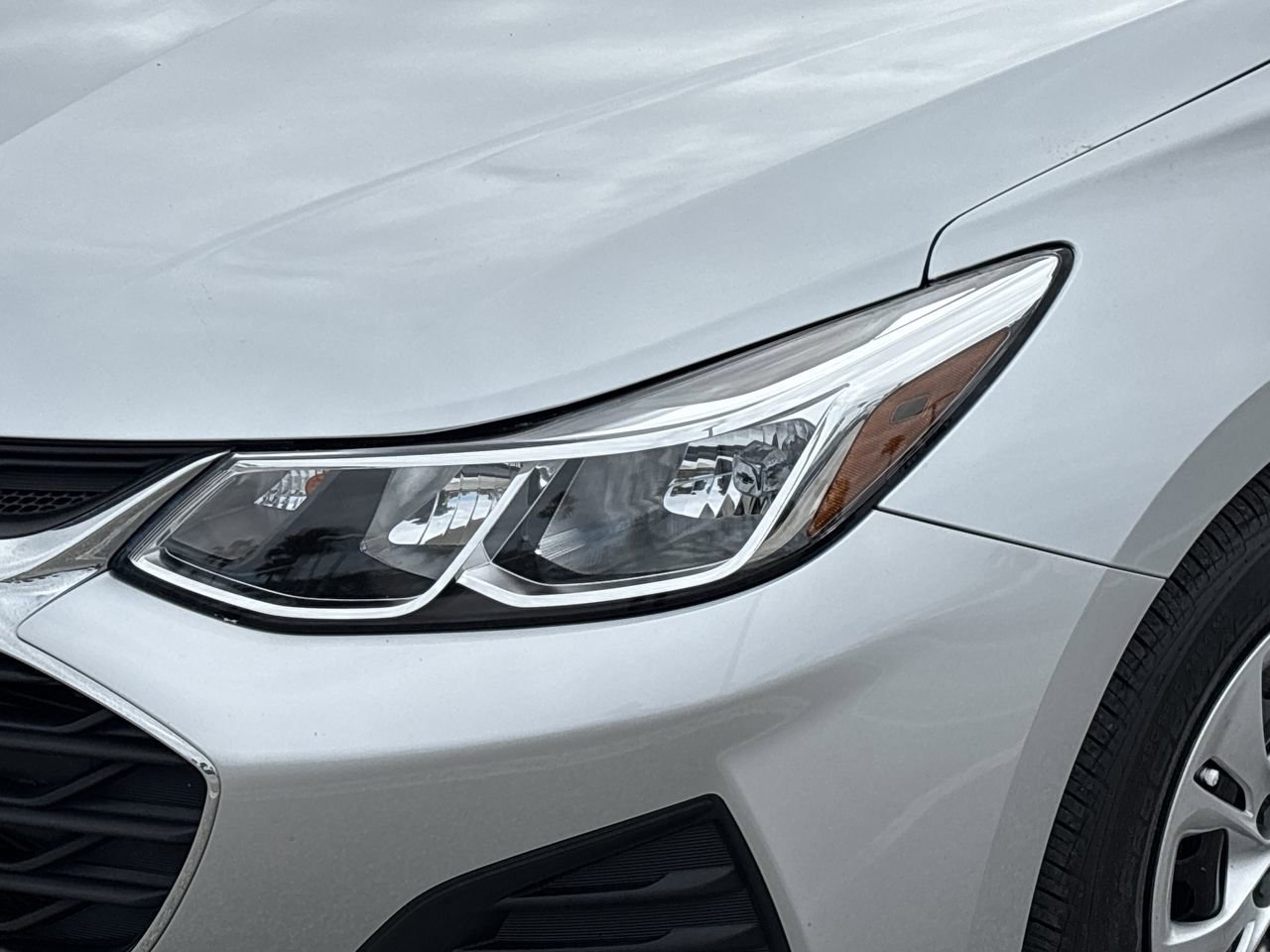 Used 2019 Chevrolet Cruze LS w/ LS Fleet Convenience Package FWD image 6