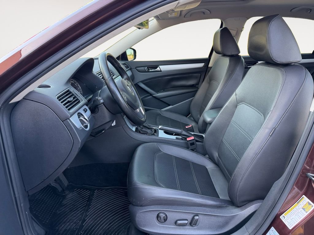 Used 2013 Volkswagen Passat 2.5 SE FWD image 14