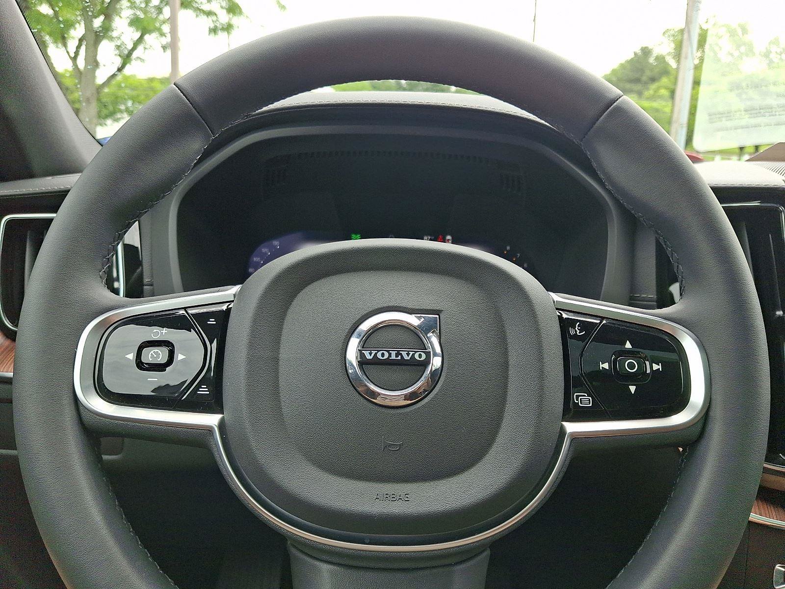 Certified 2023 Volvo XC60 B6 Ultimate w/ Climate Package AWD/4WD image 21
