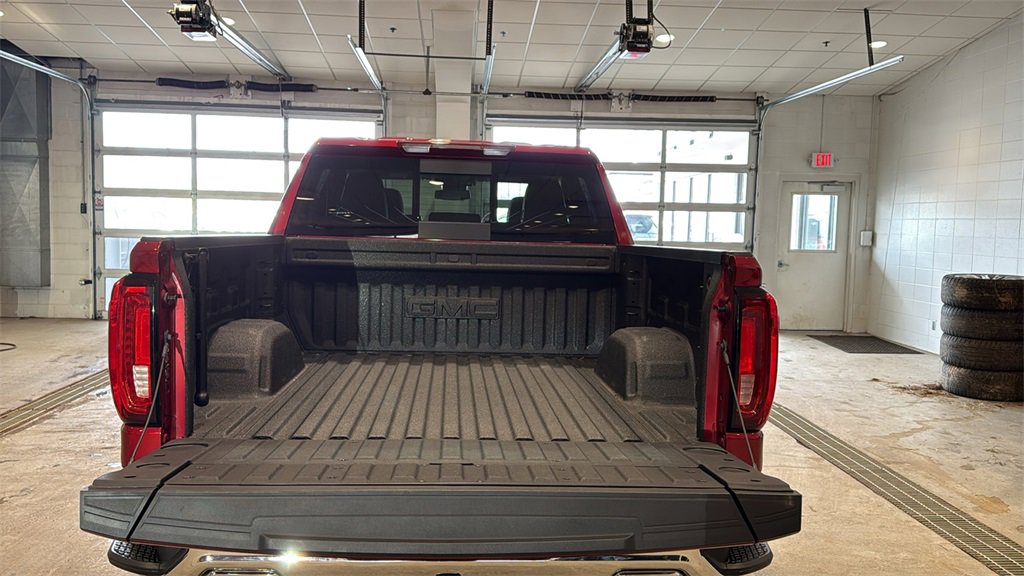 Used 2024 GMC Sierra 1500 SLT w/ SLT Premium Plus Package image 17