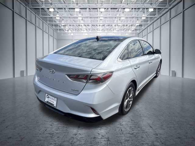 Used 2019 Hyundai Sonata Limited w/ Ultimate Package 02 FWD image 5