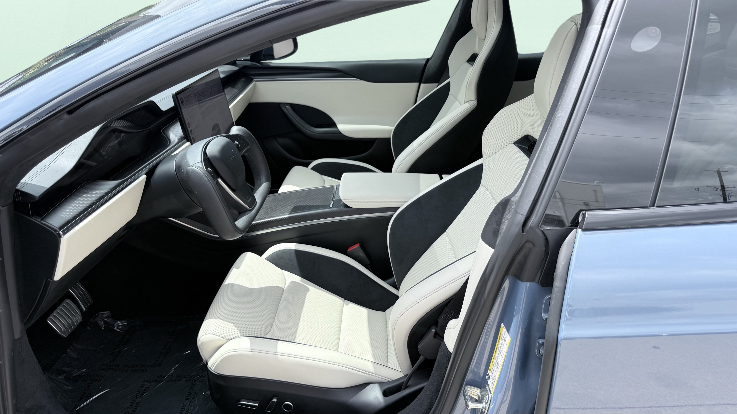 Used 2026 Tesla Model S Plaid AWD/4WD image 19