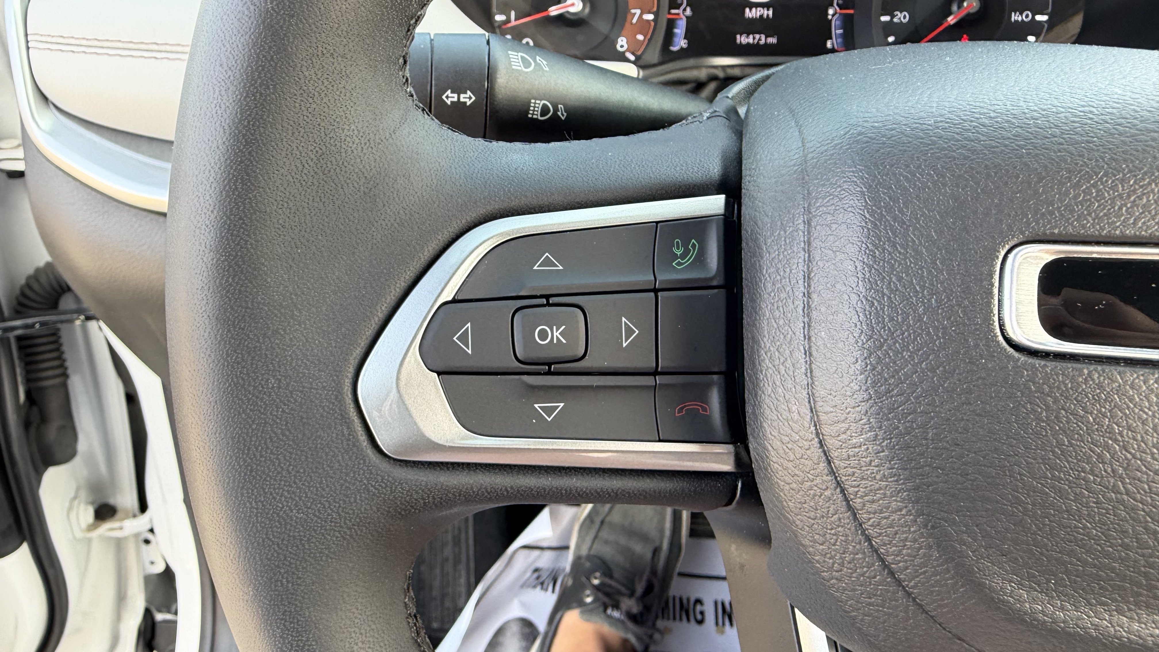 Used 2025 Jeep Compass Limited AWD/4WD image 16