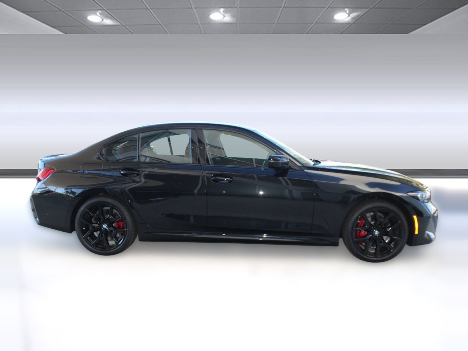 Used 2026 BMW 330i Sedan w/ M Sport Package RWD image 8