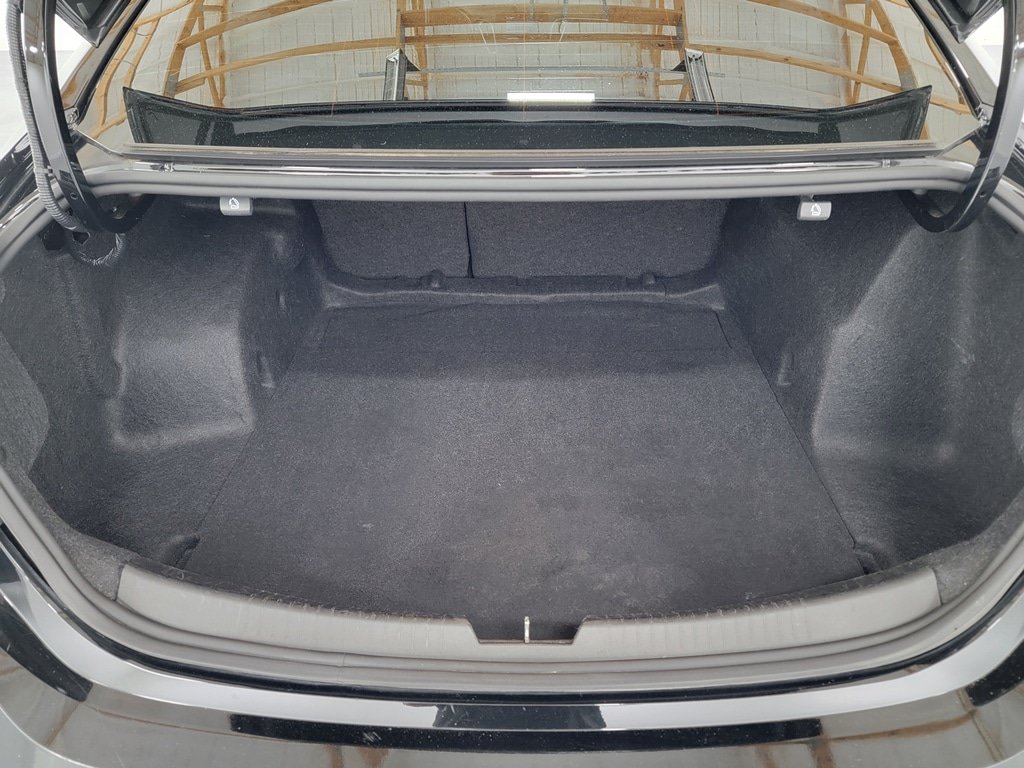 Used 2024 Chevrolet Malibu LT FWD image 30