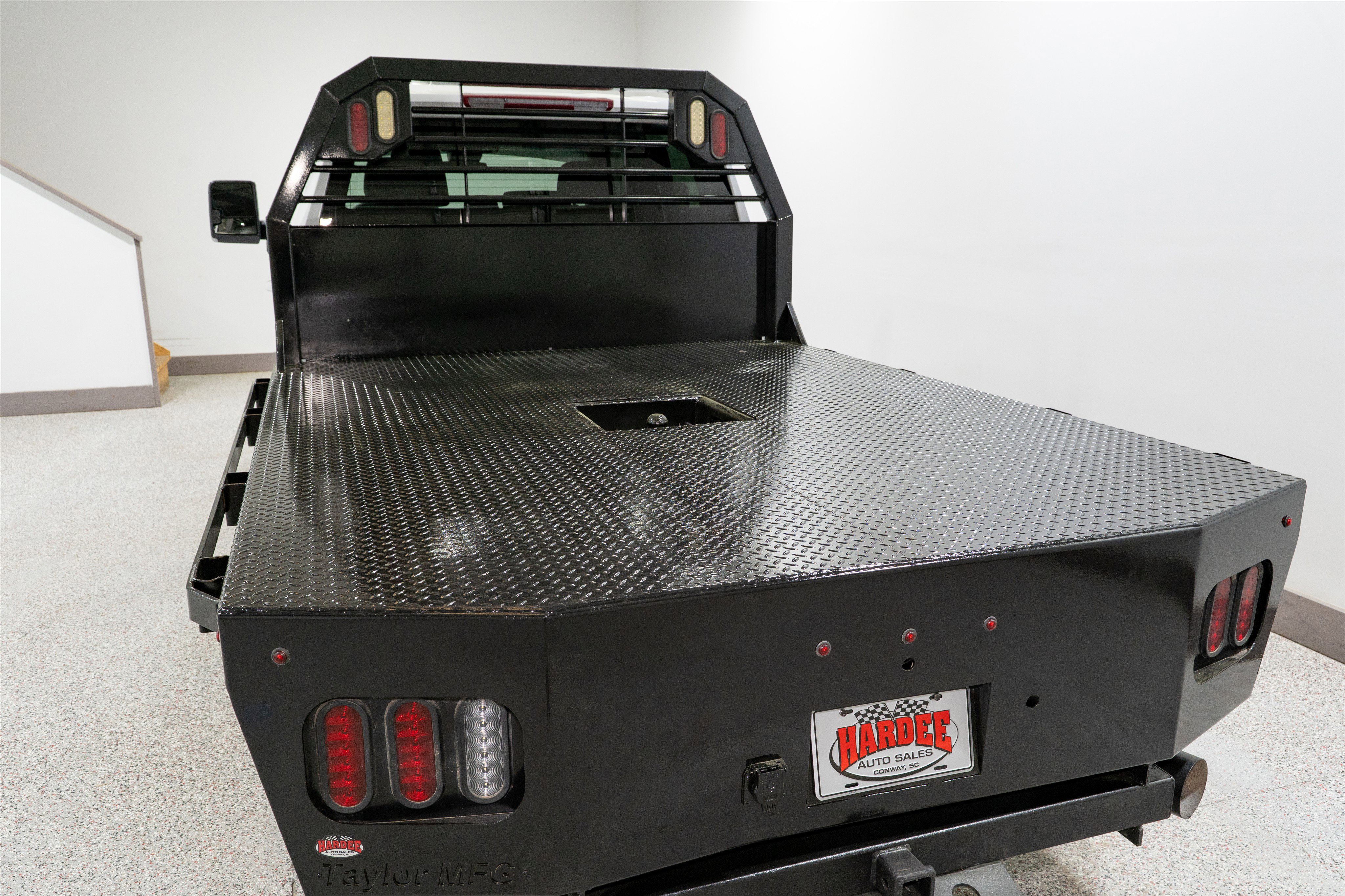 Used 2024 Chevrolet Silverado 2500 LT w/ Convenience Package image 11