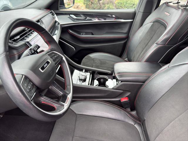 Used 2022 Jeep Grand Cherokee Trailhawk AWD/4WD image 17