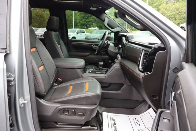 Used 2025 GMC Sierra 1500 AT4 w/ AT4 Premium Package AWD/4WD image 27