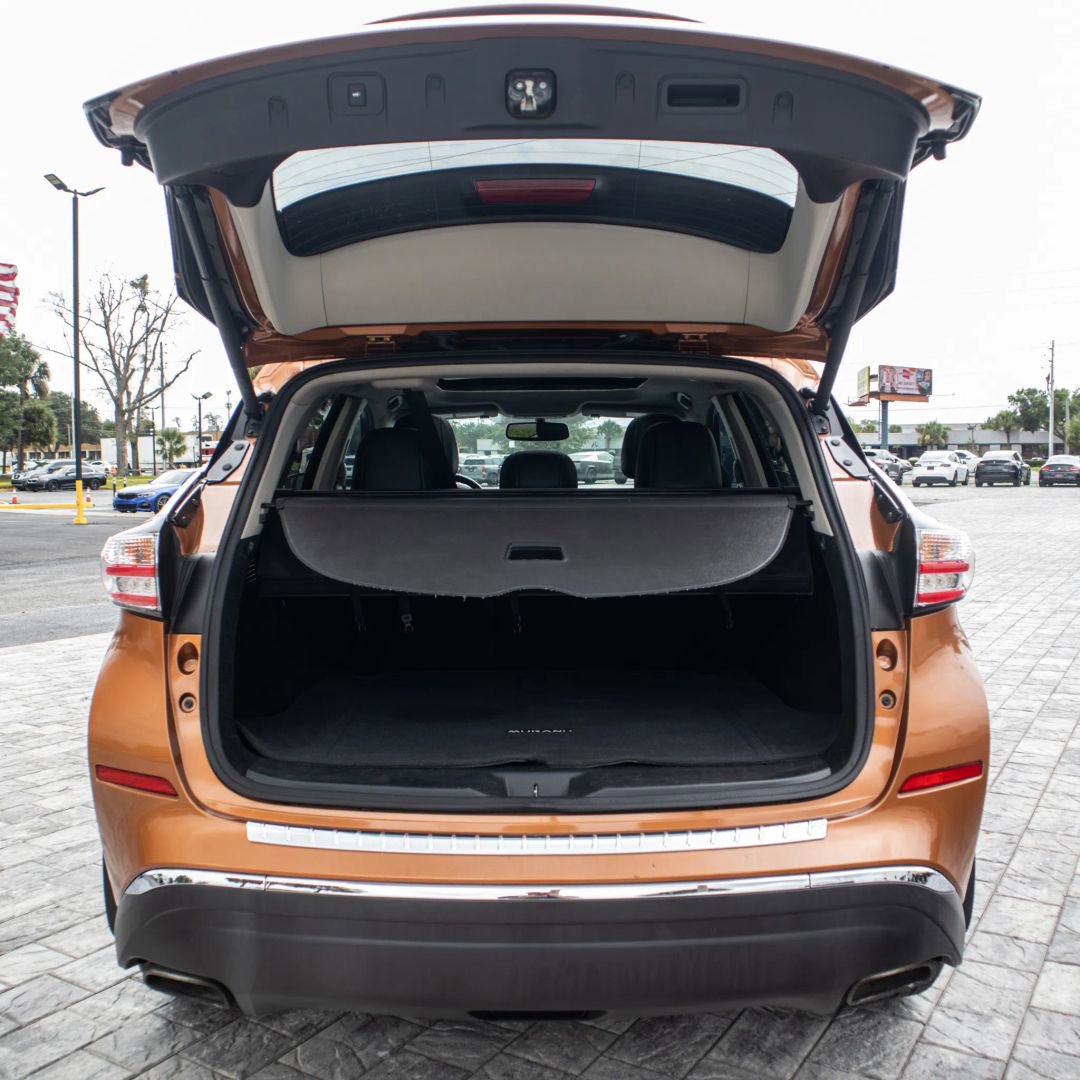 Used 2017 Nissan Murano Platinum w/ Platinum Technology Package FWD image 9
