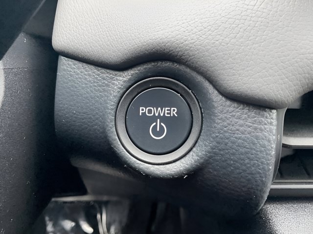 Used 2026 Toyota RAV4 XLE Premium AWD/4WD image 18
