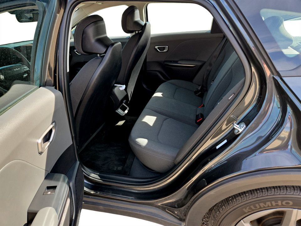 Used 2025 Kia K4 LXS FWD image 29