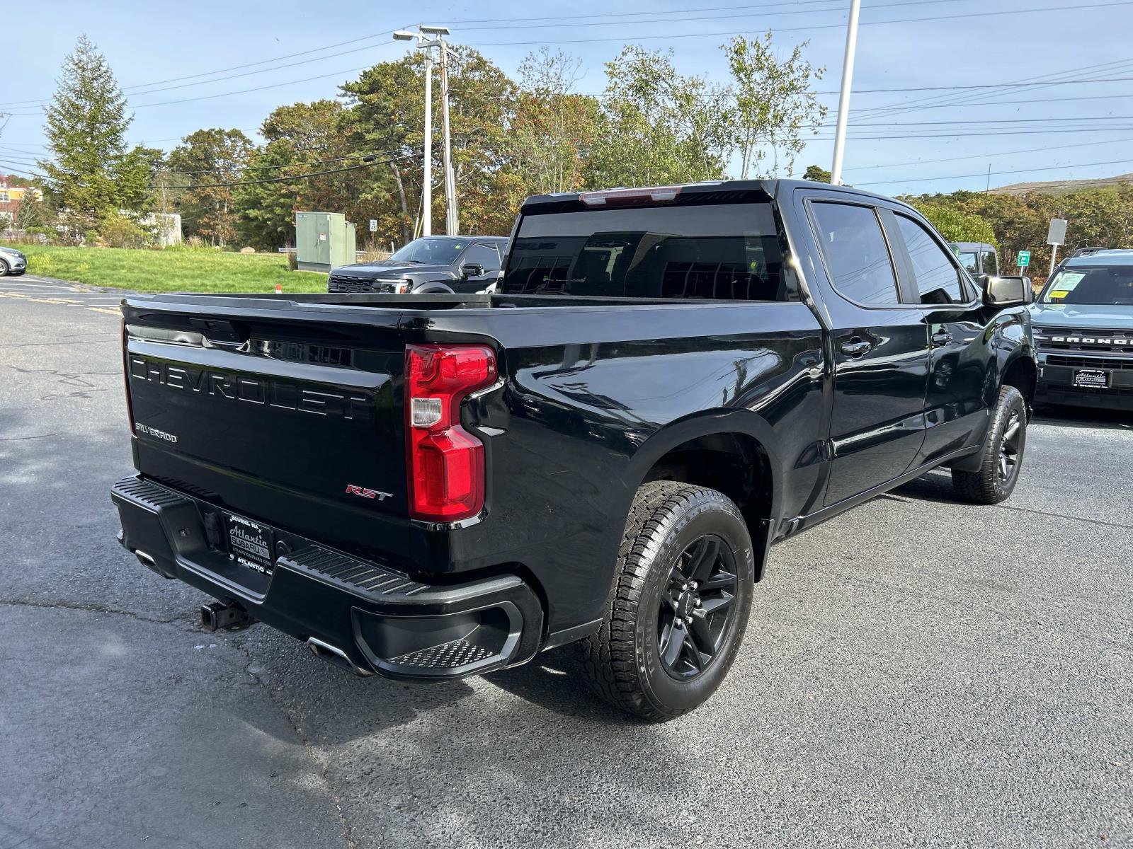 Used 2019 Chevrolet Silverado 1500 RST w/ Z71 Off-Road Package image 3