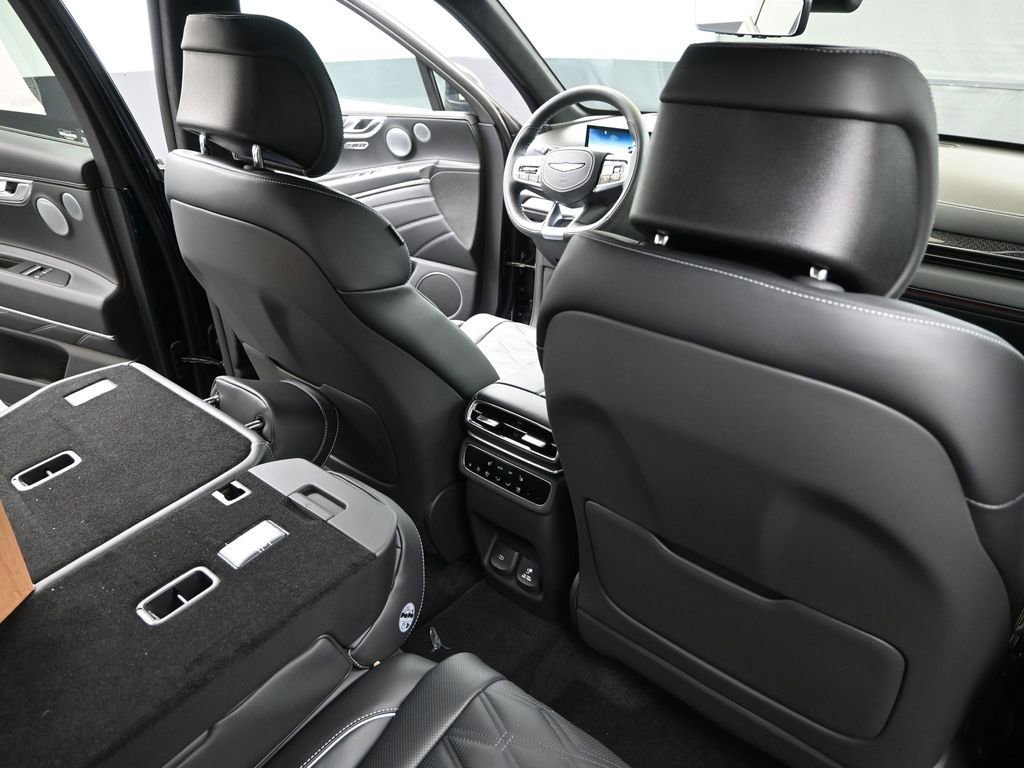 New 2025 Genesis GV80 3.5T e-SC AWD/4WD image 15