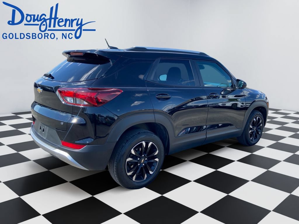 Used 2023 Chevrolet TrailBlazer LT AWD/4WD image 5