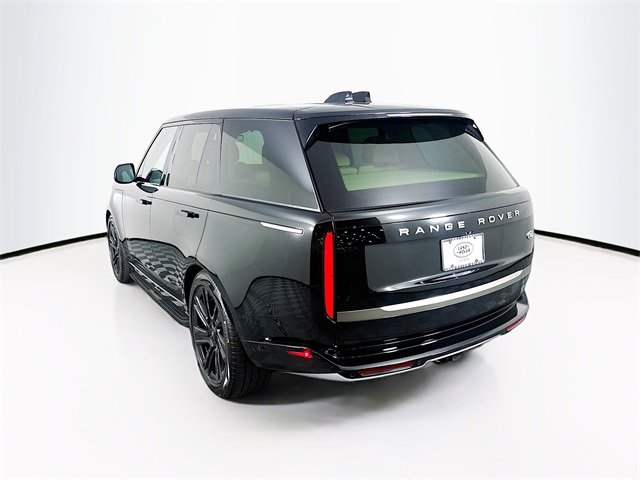 Certified 2023 Land Rover Range Rover SE image 7