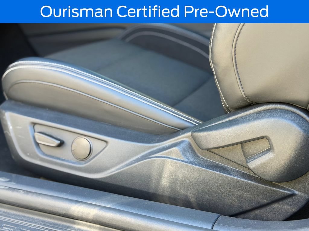 Used 2024 Ford Mustang GT RWD image 29