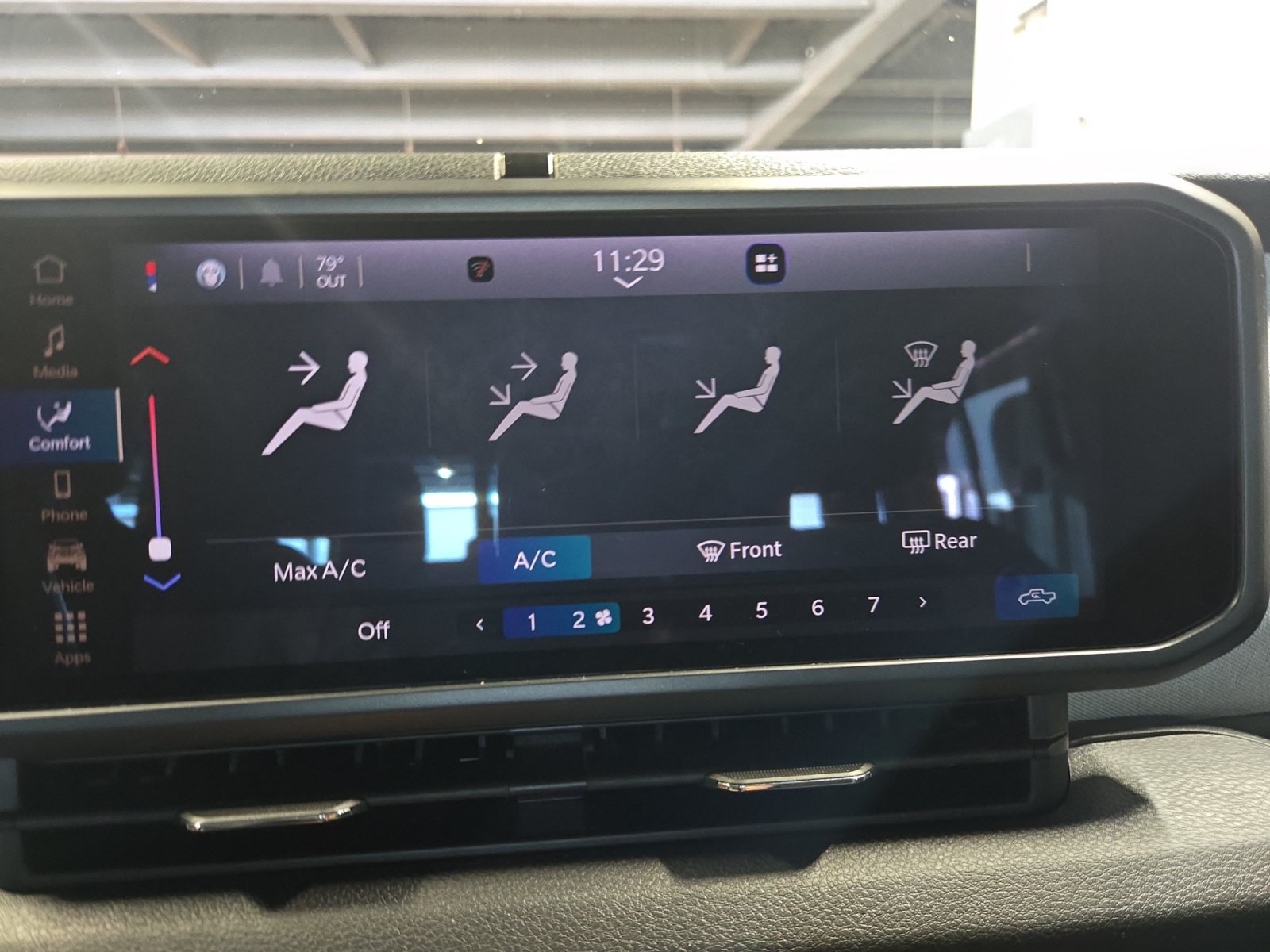 Used 2024 Jeep Gladiator Sport AWD/4WD image 17