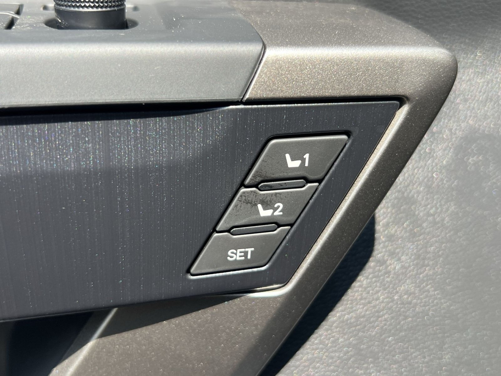 New 2026 Toyota Tundra Platinum AWD/4WD image 23