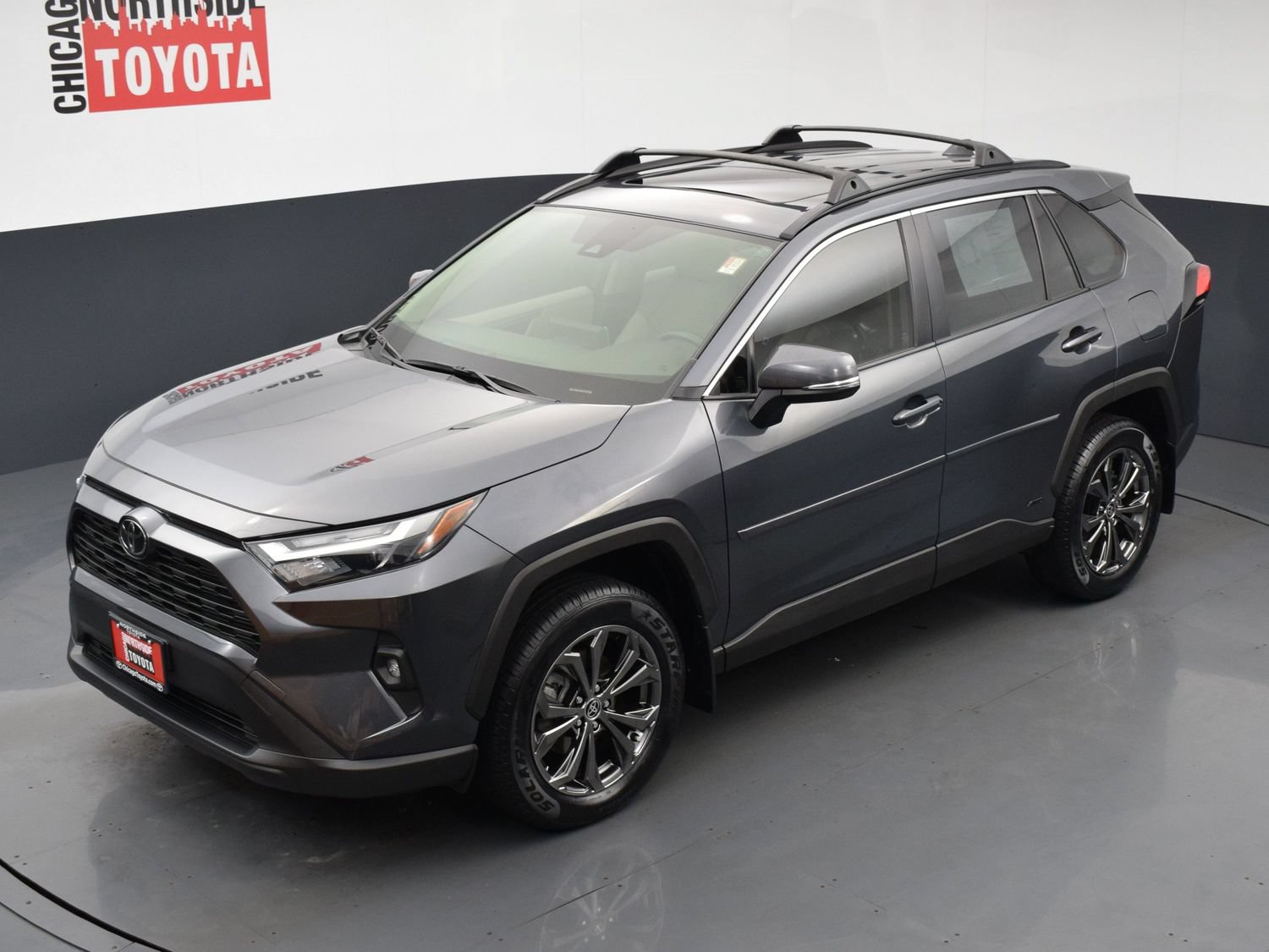 Used 2025 Toyota RAV4 XLE Premium AWD/4WD image 25