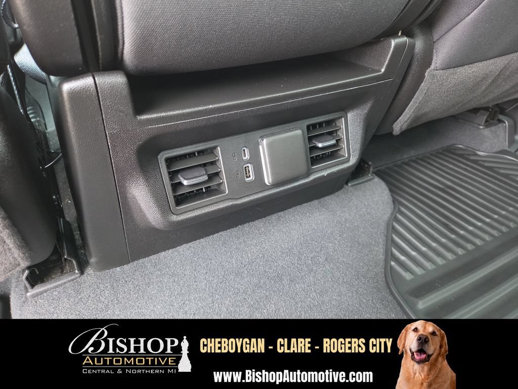 Used 2023 Chevrolet Silverado 1500 LT AWD/4WD image 20