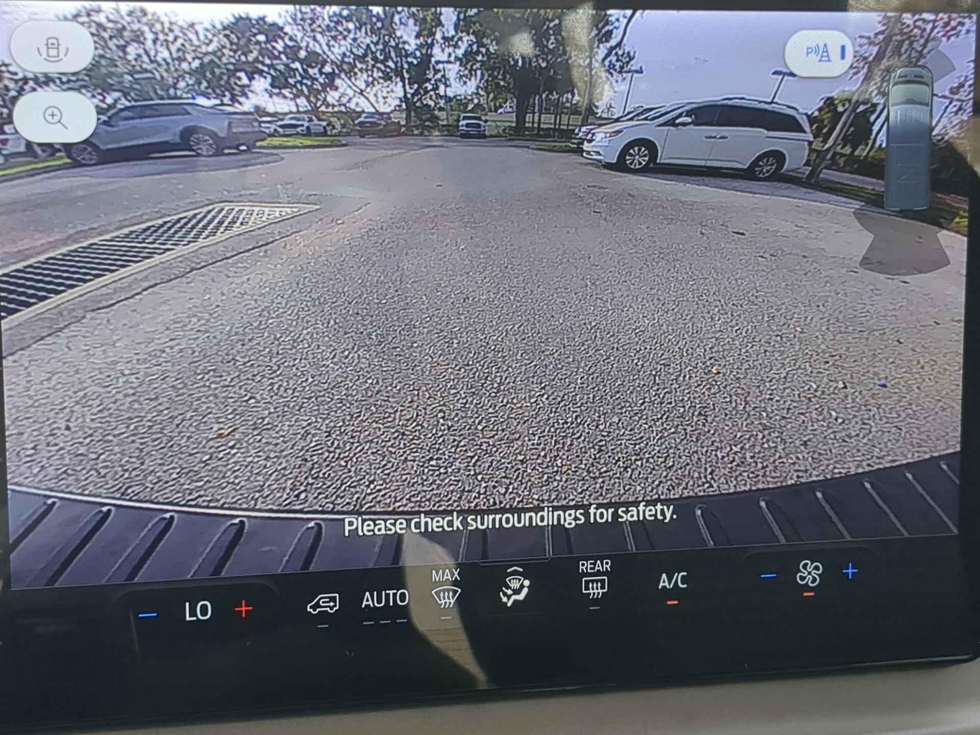 Certified 2022 Ford Transit 350 XLT image 52