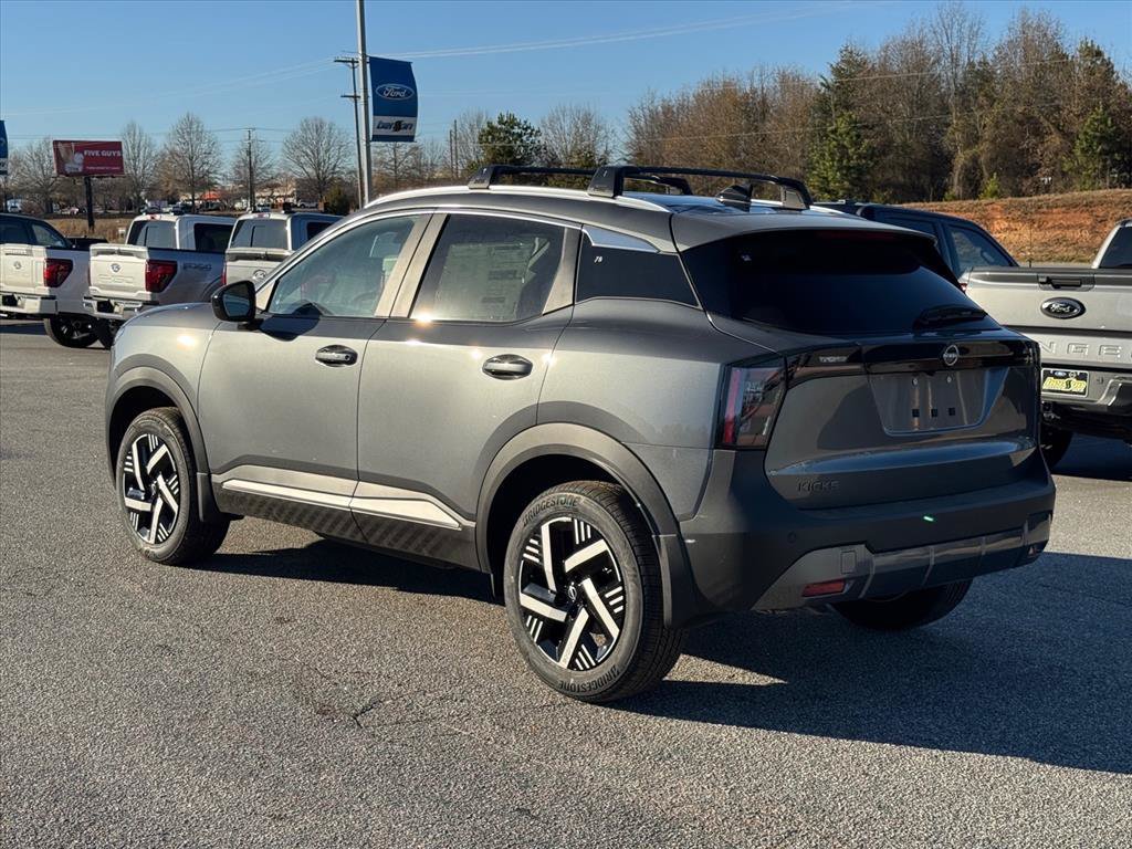 New 2026 Nissan Kicks SV w/ SV Premium Package FWD image 5