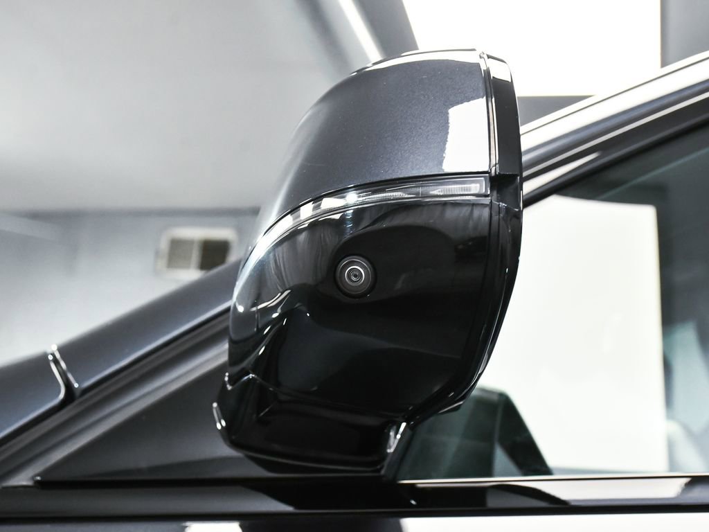 Used 2022 BMW X6 xDrive40i w/ Executive Package image 83