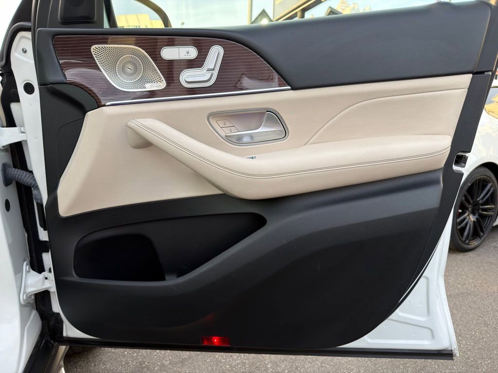 Used 2022 Mercedes-Benz GLE 350 w/ Premium Package image 32