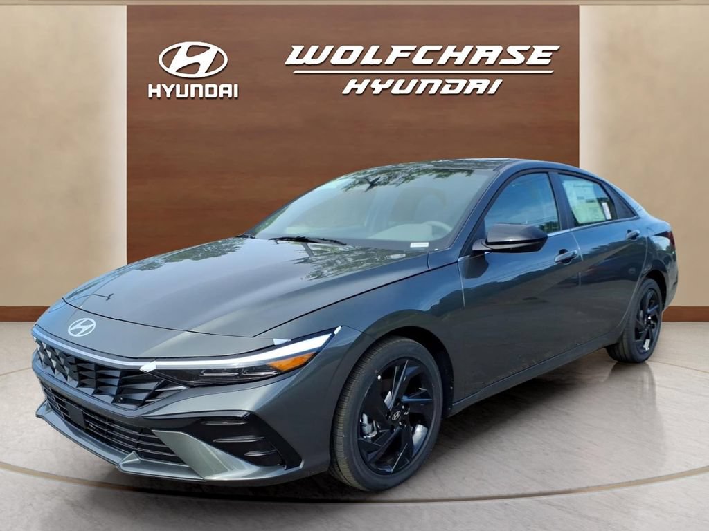 New 2026 Hyundai Elantra SEL Sport Premium