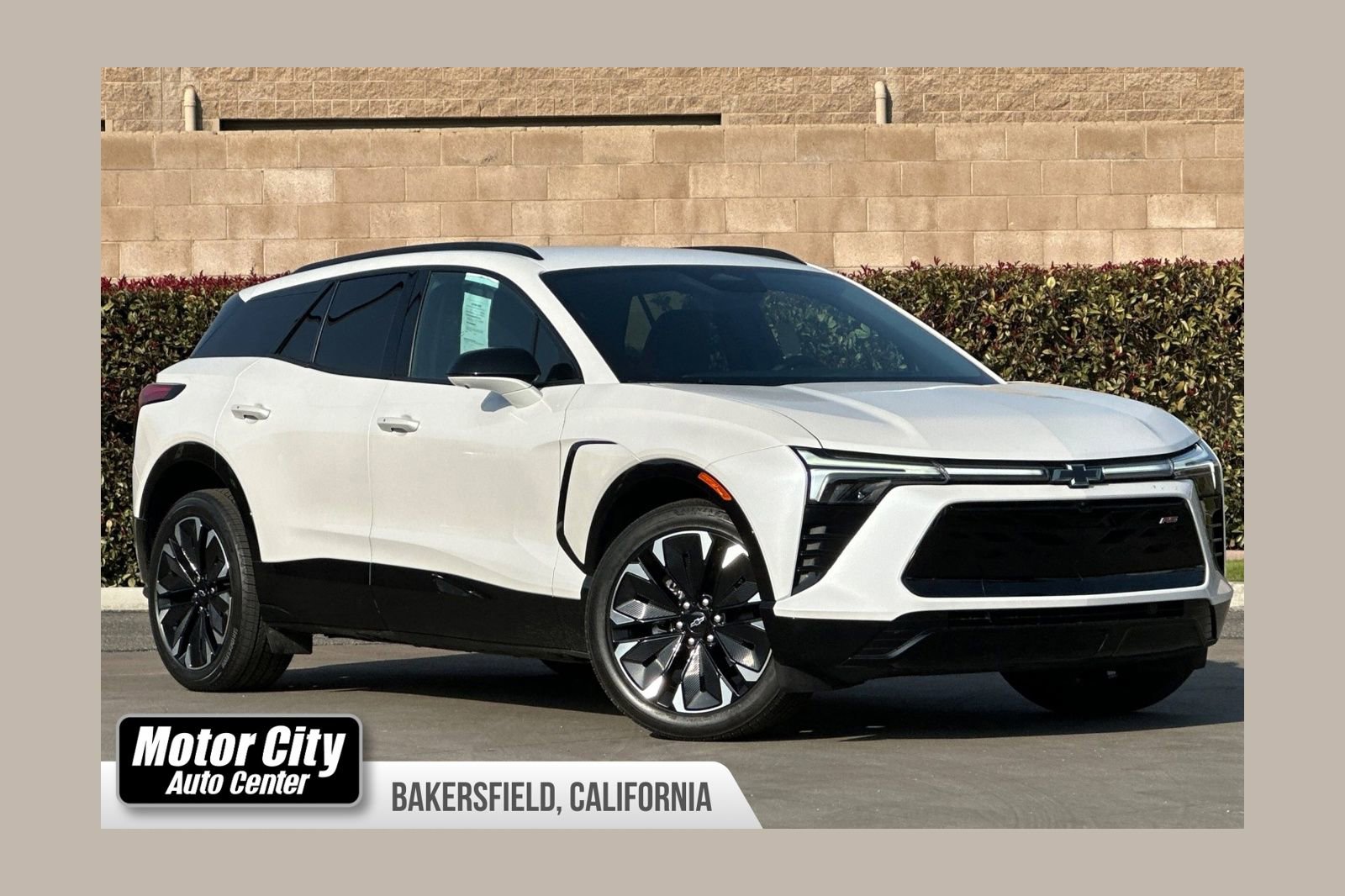 Used 2024 Chevrolet Blazer EV RS image 1
