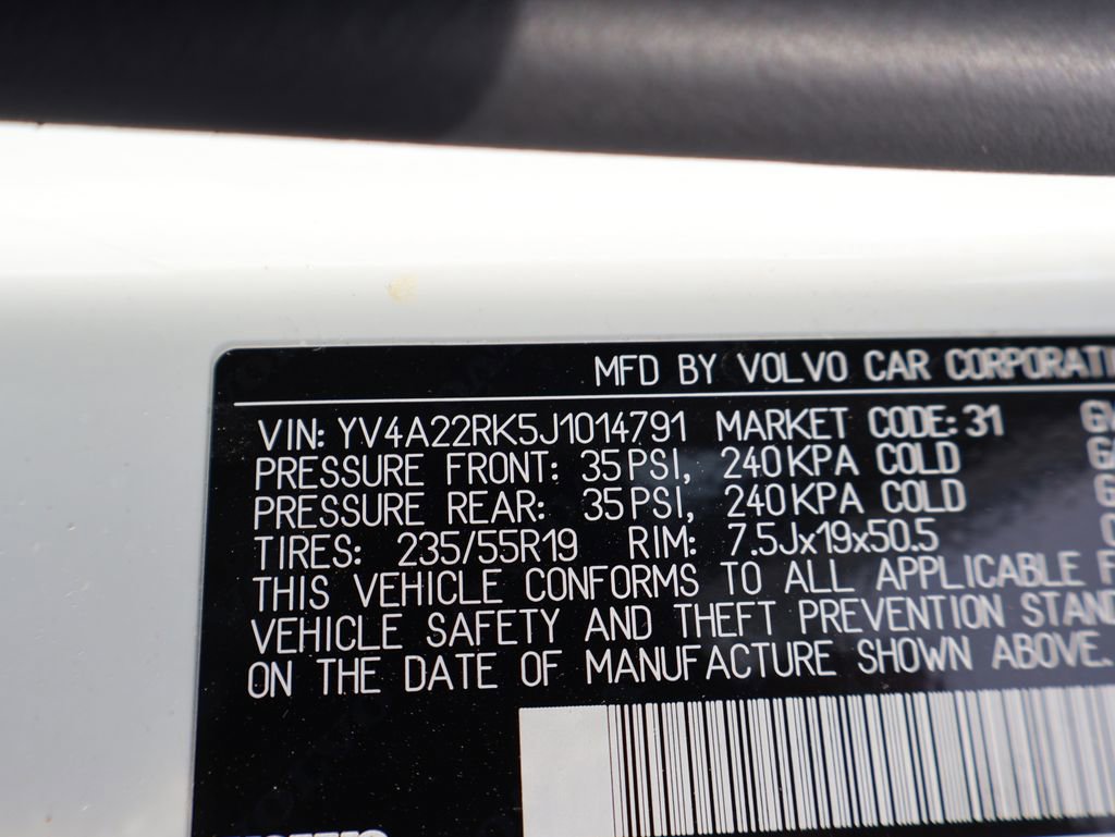 Used 2018 Volvo XC60 T6 Momentum w/ Convenience Package AWD/4WD image 21