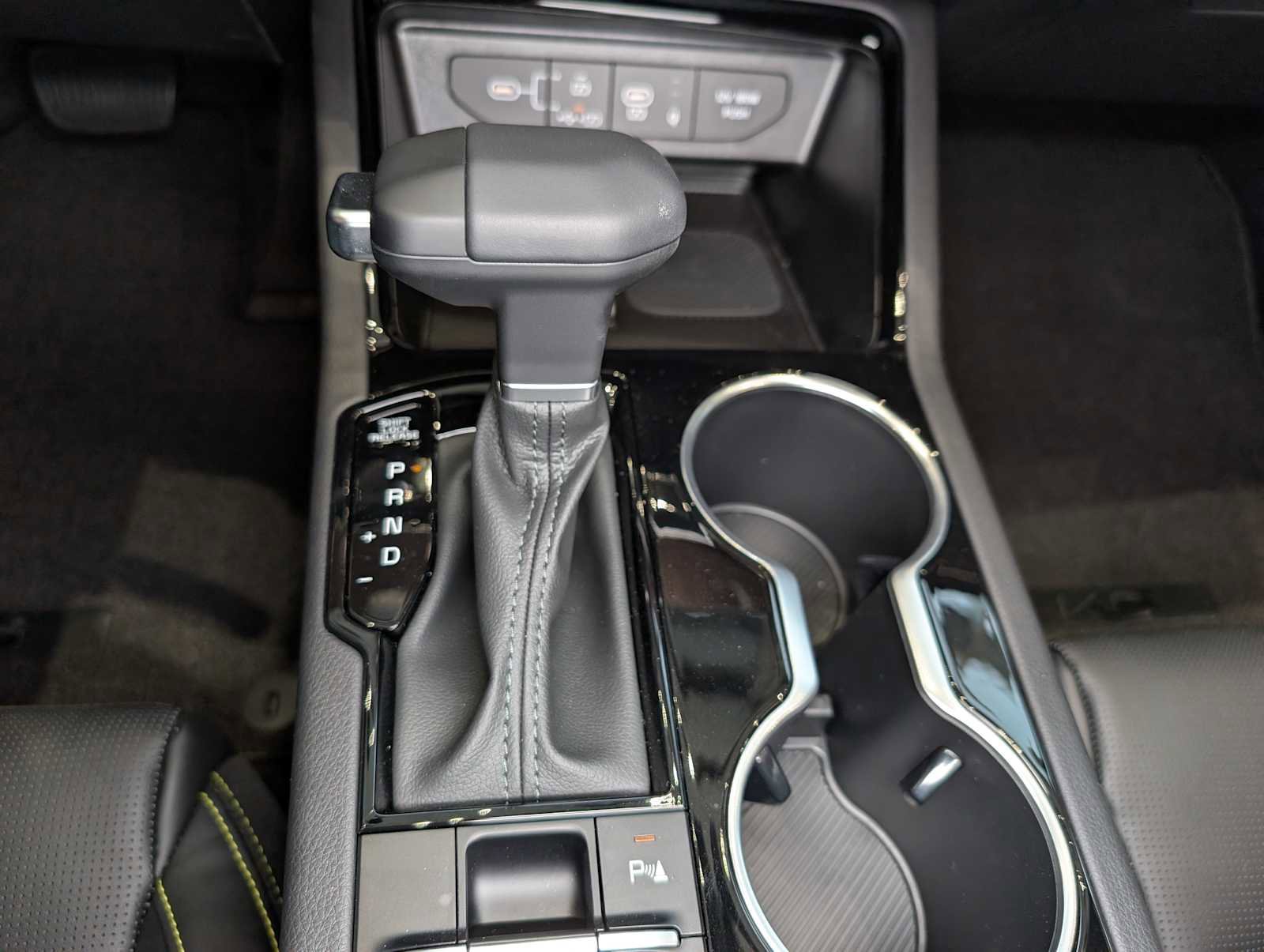 New 2026 Kia K5 GT w/ GT1 Package FWD image 24
