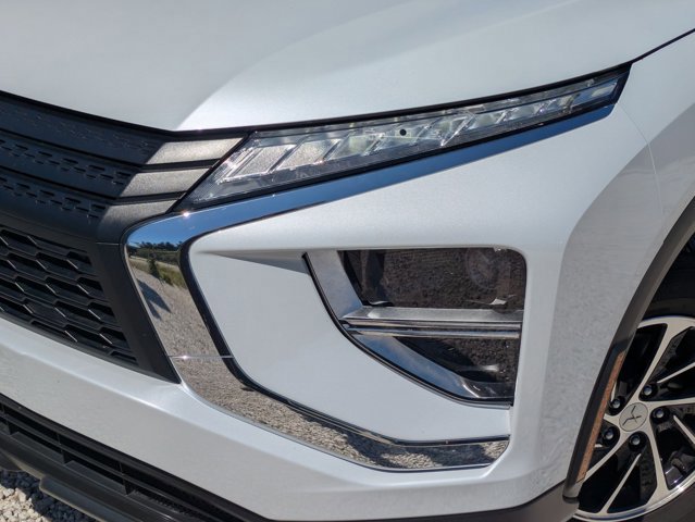 Used 2022 Mitsubishi Eclipse Cross ES image 6