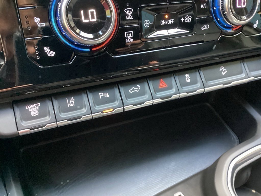 Used 2024 GMC Sierra 2500 Denali w/ Denali Reserve Package image 53