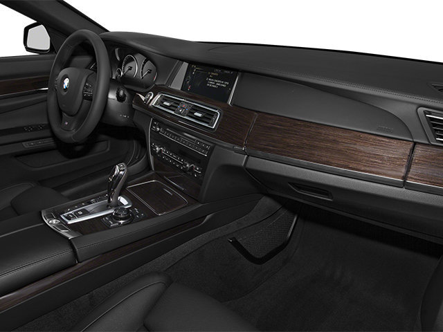 Used 2013 BMW 750Li image 18