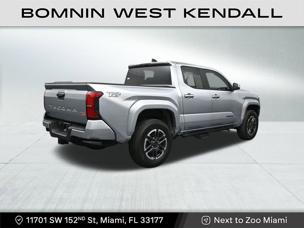 Used 2024 Toyota Tacoma TRD Sport image 5