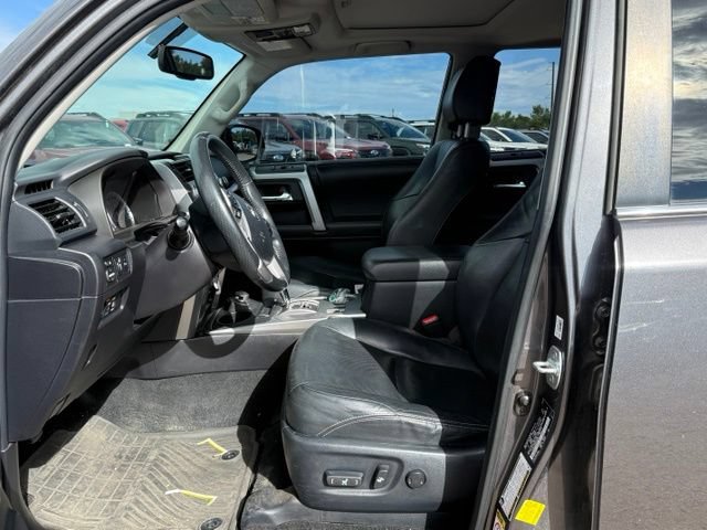Used 2016 Toyota 4Runner Limited AWD/4WD image 15