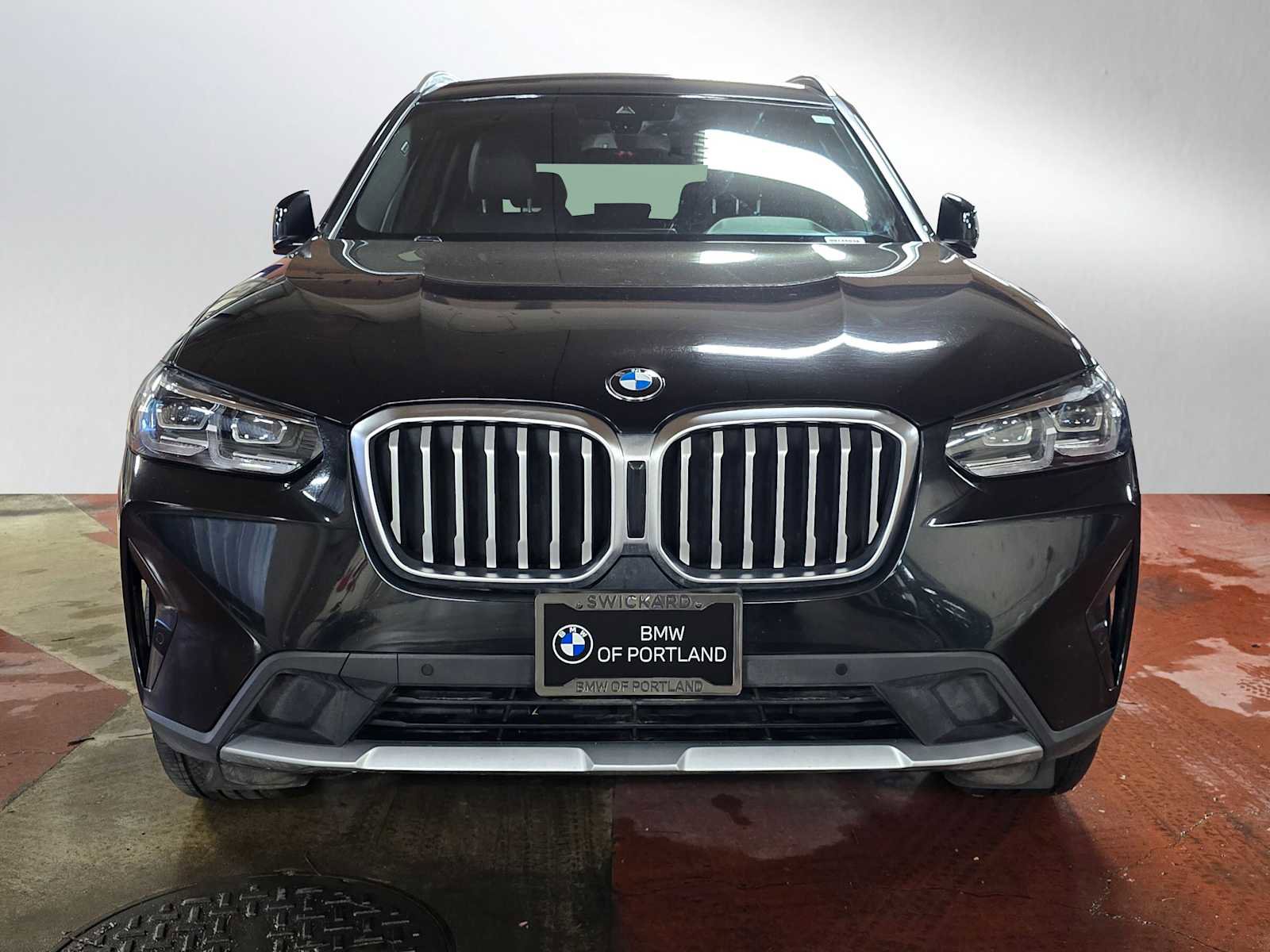 Used 2024 BMW X3 xDrive30i w/ Convenience Package image 2