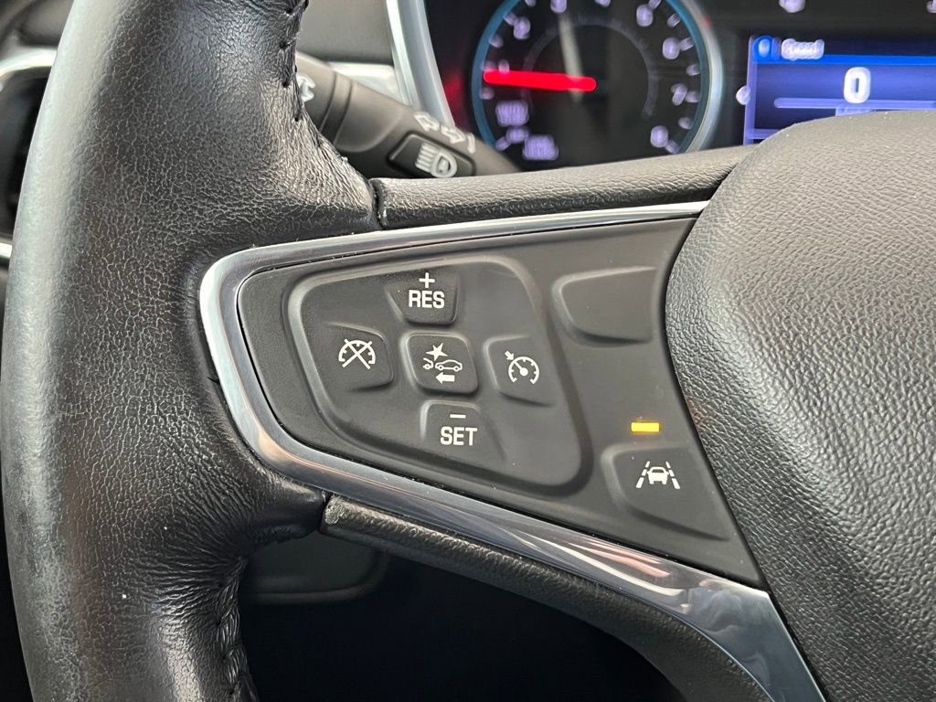 Used 2019 Chevrolet Equinox LT w/ Driver Convenience Package image 21