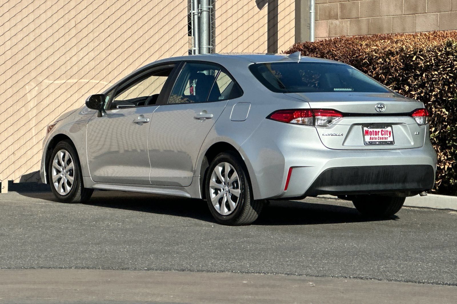 Used 2026 Toyota Corolla LE FWD image 6