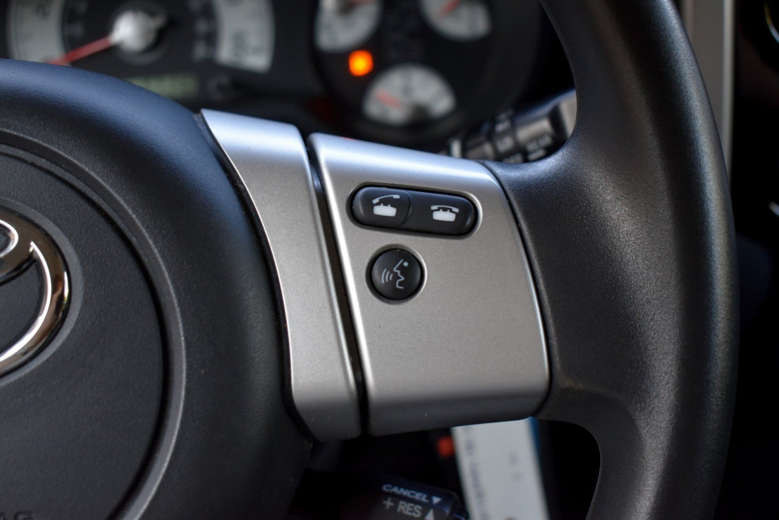 Used 2014 Toyota FJ Cruiser 4WD w/ Convenience Package image 19